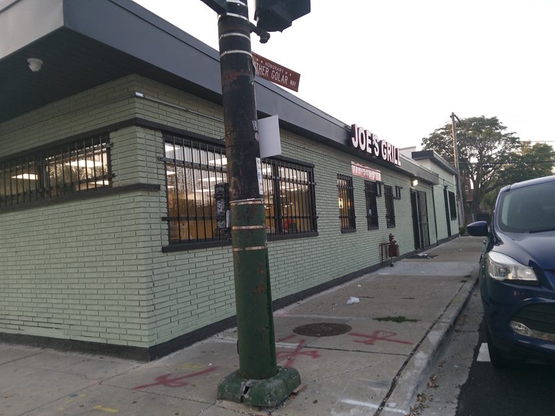 Joe's Grill exterior